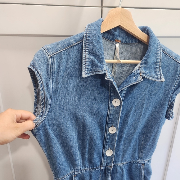 Free People Unchained Melody Denim Jumpsuit size 4 - Picture 7 of 11